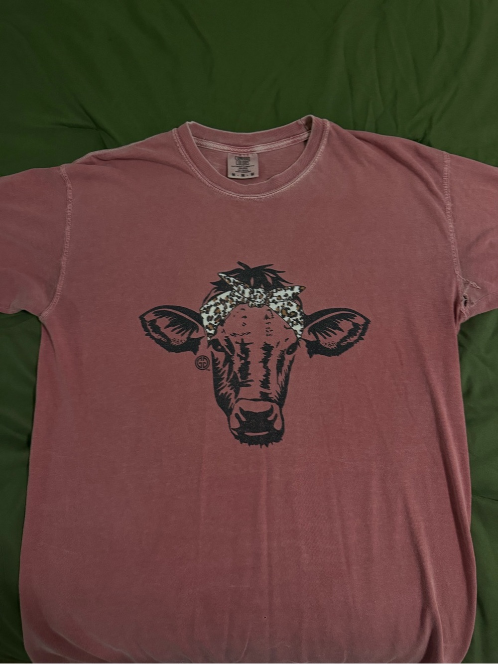 Dusty Rose Graphic Cow Tee